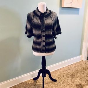 Forever 21 Ladies Sweater